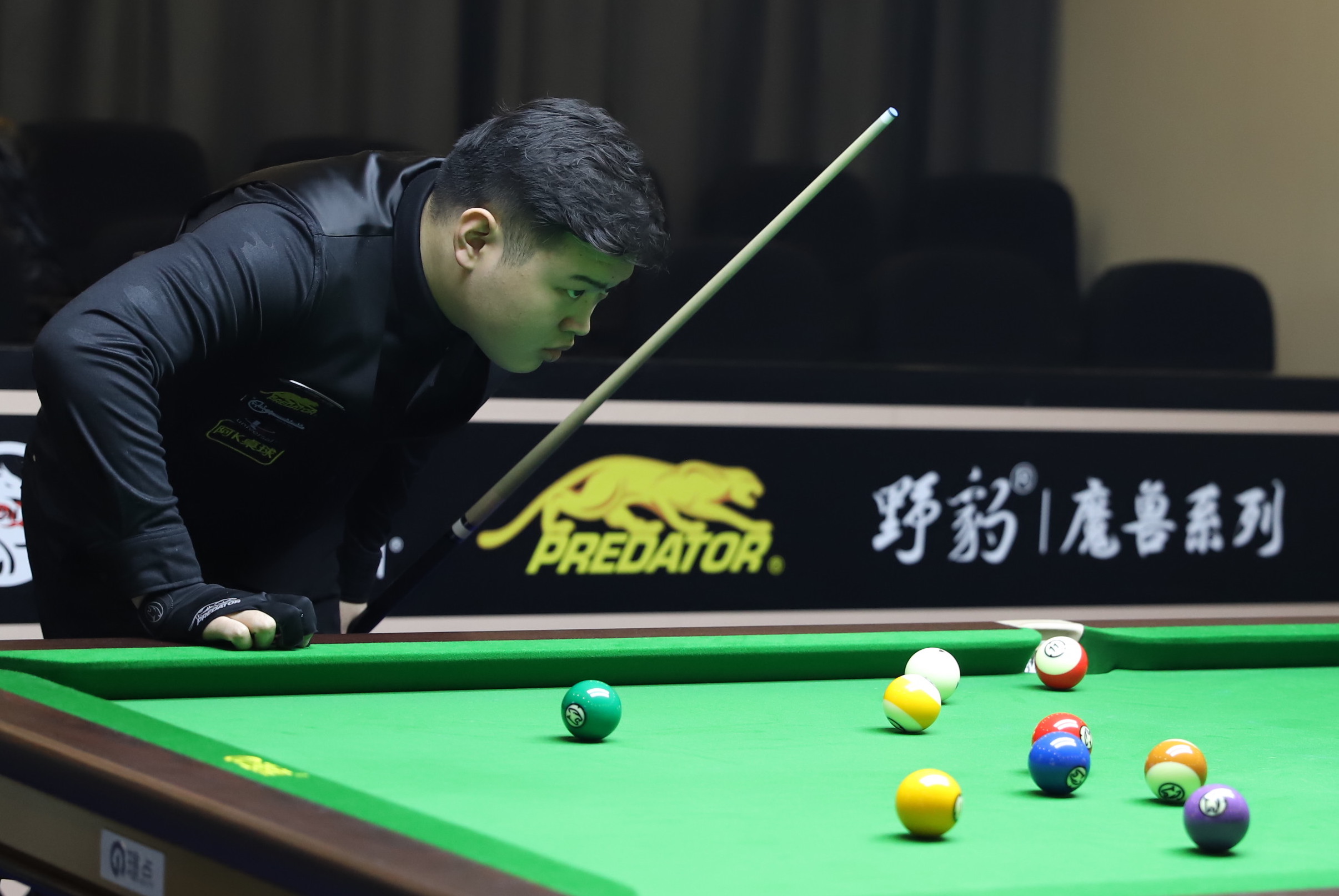 展现了强大 展现了强大