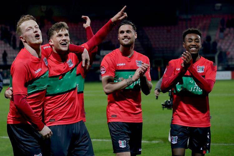 比赛回顾与 比赛回顾与