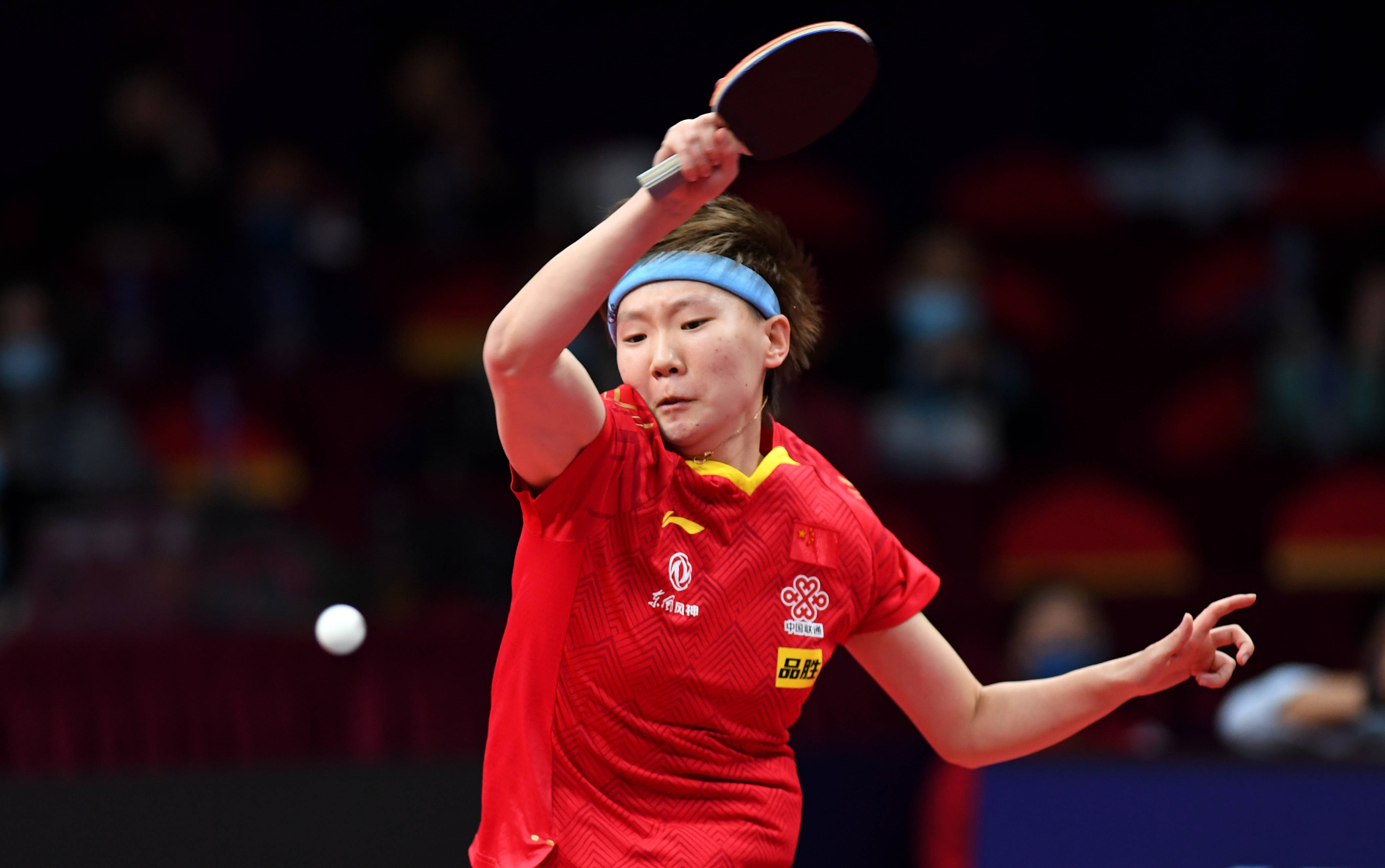 尤其是他对 尤其是他对